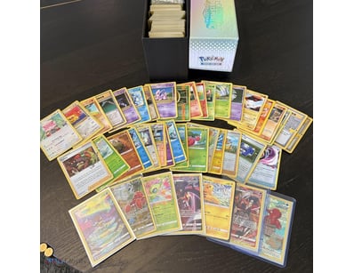 ASSORTED BULK POKÉMON CARDS INCLUDING HOLOS, FULL ...