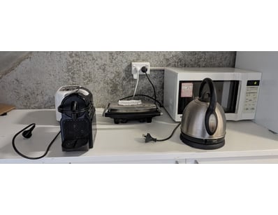 Flooring Manufacturing Company Liquidation (ON1... - Lot 187