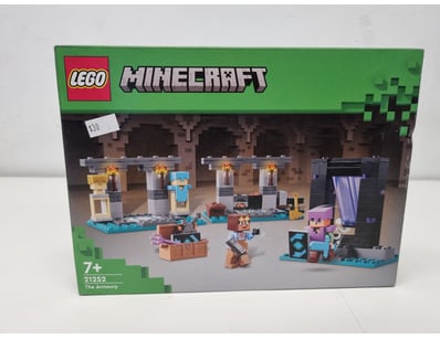 LEGO MINECRAFT THE ARMOURY SET 21252

Item Size:...