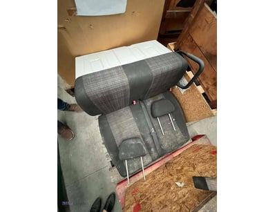 Mercedes Sprinter Front Row Double Seat

Inspect...