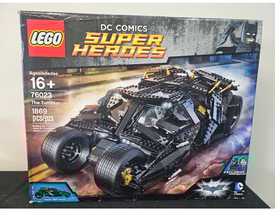 **UNRESERVED** LIFETIME COLLECTION OF LEGO PART... - Lot 735