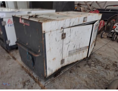 FS-Curtis FAC-28B portable diesel air compressor 
...