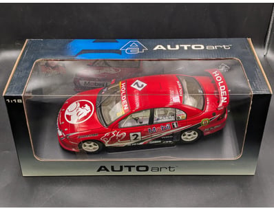 1:18 HOLDEN HRT VT COMMODORE DRIVEN BY MARK SKAIFE...