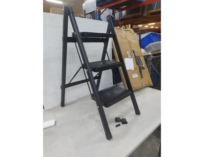 Unclaimed Freight (GCA1004) - Lot 170