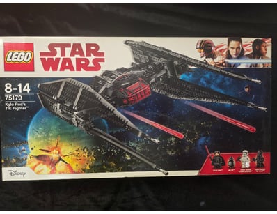 **UNRESERVED** COOKIE'S LIFETIME COLLECTION OF ... - Lot 635