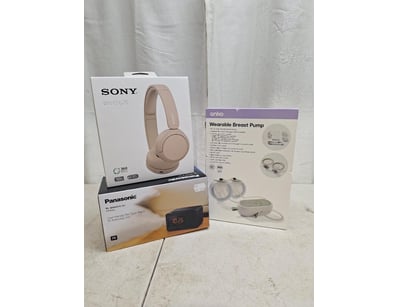 Gadgets, Music & Pastimes (A984) - Lot 299