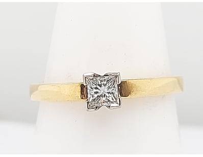 Fine Jewellery Market (A1005) - Lot 2066