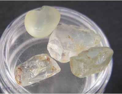 21CT AUSTRALIAN ROUGH TOPAZ        

Condition: Go...