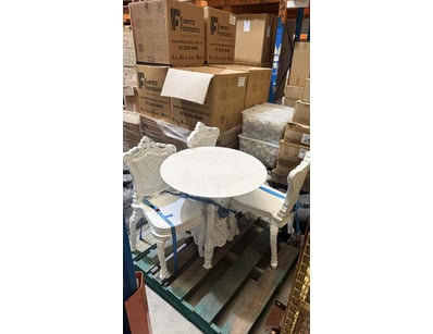 House & Homewares (A91001) - Lot 2210