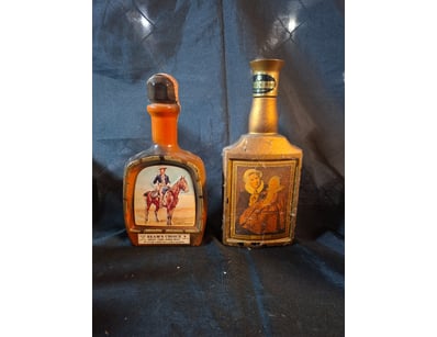 VINTAGE BOURBON DECANTER COLLECTION - BEAM'S CHOIC...