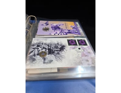 UNRESERVED Banknotes & Coins (A1000) - Lot 569