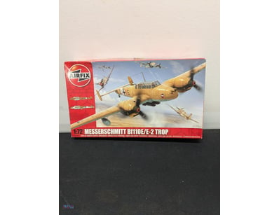 AIRFIX

Item Size: Height: 15cm, Width: 35cm, Dept...