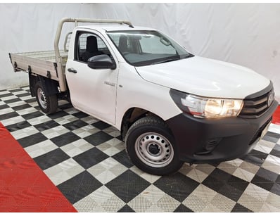 Passenger, Luxury & Commercial Vehicles Auction - Lot 300