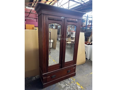 SA Public Trustee Home & Collectables Clearanc... - Lot 4639