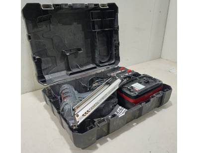 MOSTLY UNRESERVED Carpentry Business Closure - Lot 11