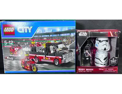 **UNRESERVED** LIFETIME COLLECTION OF LEGO PART... - Lot 812