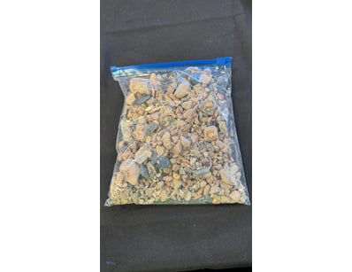1.08KG OF ROUGH OPAL

Dimensions: Height: 20.00mm,...