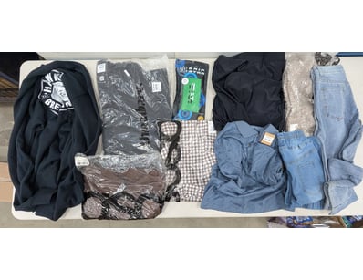 Unclaimed Freight (GCA998) - Lot 1605