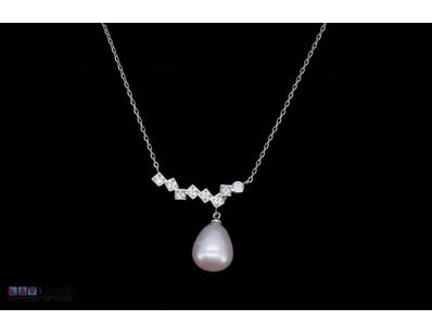 SOUTH SEA PEARL NECKLACE ON 925 SILVER - WITH CERT...