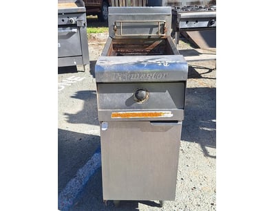 <b> NEW LISTING </b> - Frymaster, Deep <b> NEW LIS...