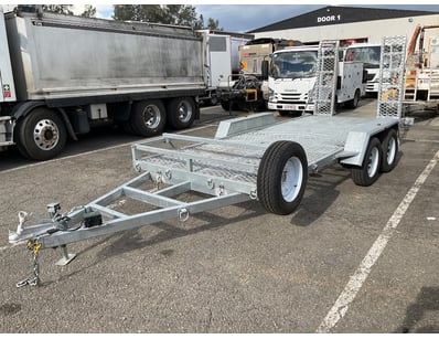 Civil, Transport & Machinery - Nationwide (ON4... - Lot 7723