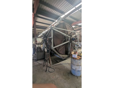 Mostly UNRESERVED POLY TANKs Manufacturer CLOSU... - Lot 254