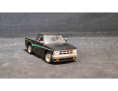 Model Car & Train Mania (A1000) - Lot 585