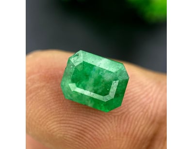 UNRESERVED Diamonds, Gemstones & Opals (A981) - Lot 2218