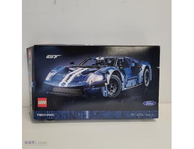LEGO TECHNIC FORD GT 42154 - 1466 PIECE BUILDABLE ...