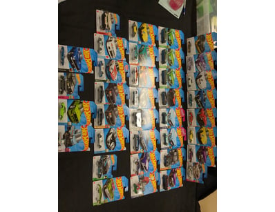36 X ASSORTED HOT WHEELS INCLUDING VOLVO 240 DRIFT...