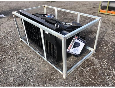 UNUSED Workshop & Containers (ON4428) - Lot 19