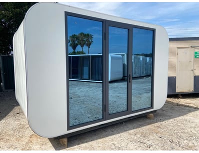 Unused 2025 4M Pod Off Grid 

Description:
Ensu...
