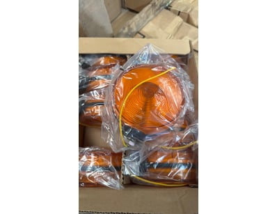 Assorted pallet lot of lights for vehicles

