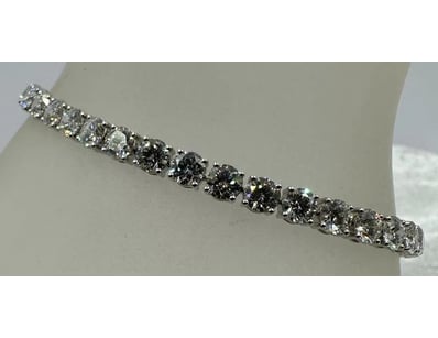Lab Grown Diamonds & Jewellery (A983) - Lot 2400