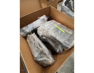6x 2018 Toyota Commuter Double Fold Down Seats

...