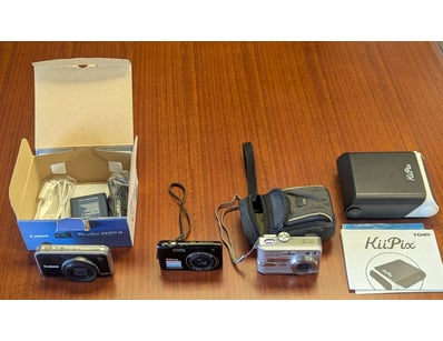 Gadgets, Music & Pastimes (A998) - Lot 2587