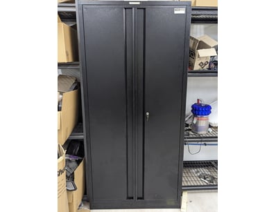 Dyson, Apple & Other Major Brand Reseller Liqui... - Lot 107