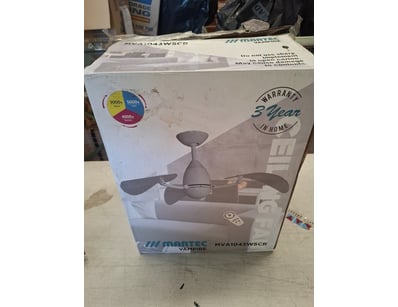 RRP $205.85 Martec Vampire 3 blade fan. 15W 3000k/...