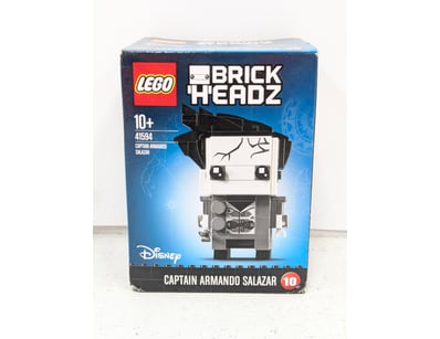 **UNRESERVED** LEGO BrickHeadz 41594 Captain Arman...
