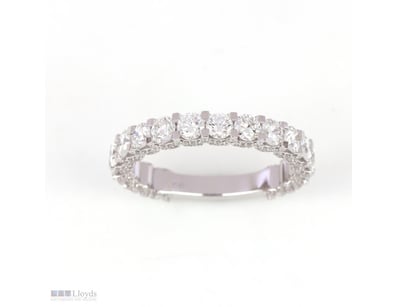 3.01 CT ROUND U PRONG ETERNITY BAND IN 18KT WHITE ...