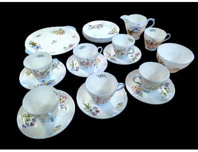 The Curio Collection (A993) - Lot 1033