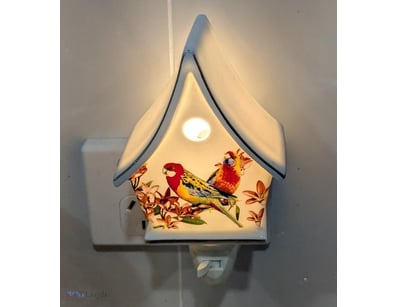 BIRD CERAMIC NIGHT LIGHT & COW LIDDED BUTTER DISH
...