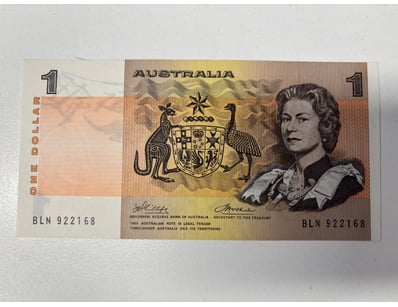 AUSTRALIA ONE DOLLAR NOTE, JOHNSTON/STONE

R75 (...