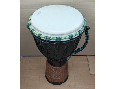 Gadgets, Music & Pastimes (A1007) - Lot 602