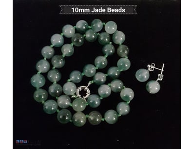 10MM JADE NECKLACE AND EARRINGS SET         

Cond...