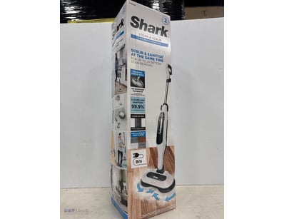 Shark Steam and Scrub Automatic Steam Mop, 8m cord...