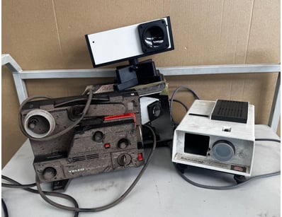 Home Entertainment, Audio & Computers (SA989) - Lot 4654