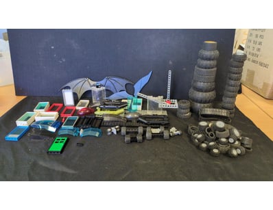 Antiques, Vintage & Interior Treasures  (A1005) - Lot 748