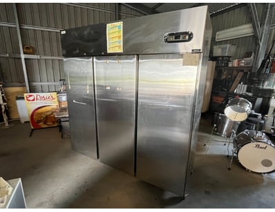 Commercial Kitchen Equipment & Accessories (ON4411) - Lot 3