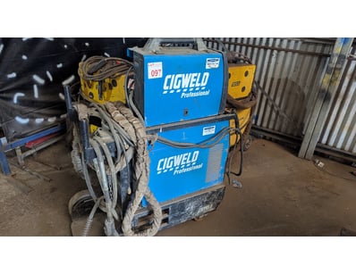 MOSTLY UNRESERVED Precast Site Closure (ON4378) - Lot 97